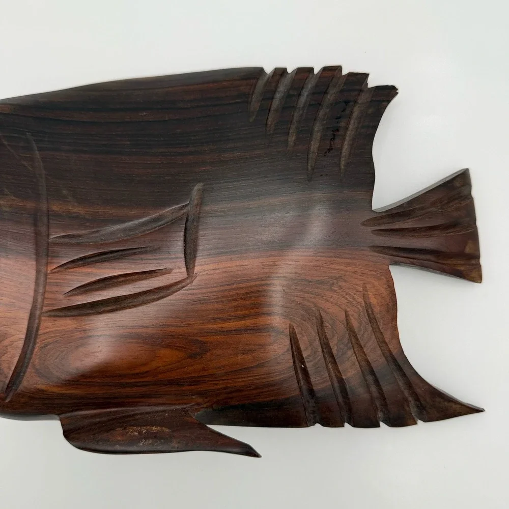 Vintage Wooden Fish Tropical‎ Hand Carved Beach Decor Carved Figurines